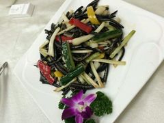 翠绿炒蛇杂-凯盈阁·顺德私房菜·桑拿鸡