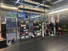 -威克健身游泳(万菱汇店)