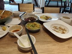 -乐领拈花溪·林涧食韵