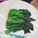 在上海‼️巨巨巨好吃😋查尔斯国王都流口水的烧鸭‼️