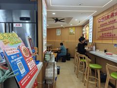-叶伟胡辣壳面(两路口店)