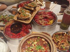 -巴厘龙虾·榜首油焖大虾(音乐学院·沿江酒馆店)