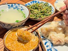 蟹粉干捞馄饨-贡梅老面馆·蟹粉面·无锡特色小吃(南长街主推店)