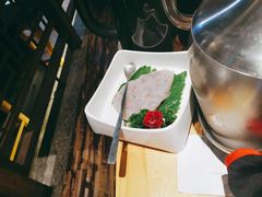 龙井虾滑-东道煮牛肉火锅(重庆路店)