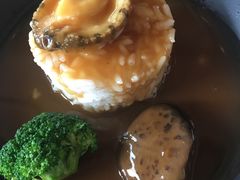 一口鲍鱼酥-夏宫中餐厅(静安香格里拉店)