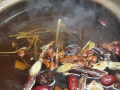 -威邵鸡煲(西华路总店)