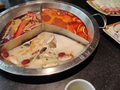 -大龙燚火锅(五一广场店)
