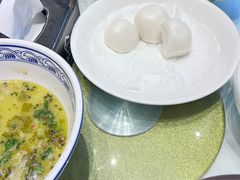 -梅花香里大酒店(郁金香路店)