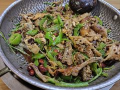-吃饭皇帝大土家民族菜(正大广场店)