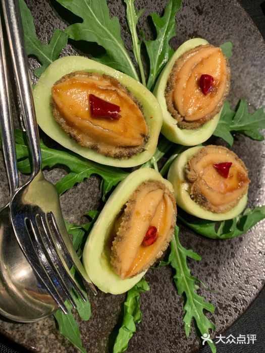 鲁采LU STYLE(新天地店)黄瓜伴鲍鱼图片