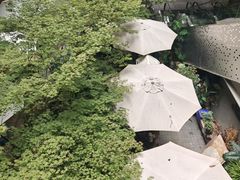 -瑞虹新天地月亮湾