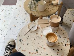-Cafe on warm(丹霞店)
