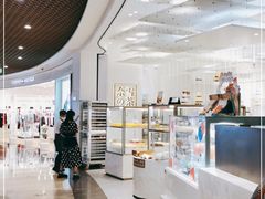 -奈雪的茶(市百一店)