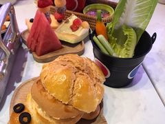 -水桶王国主题餐厅·聚会·生日派对·亲子活动·家庭套餐(亚龙湾希尔顿店)