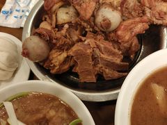 -王记酱骨头馆(新华路一店)