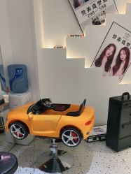 -妞妞麻吉美发沙龙