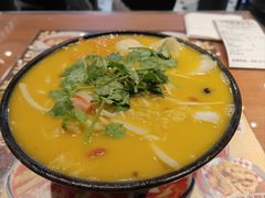 美人花胶鸡小锅米线-太子浓心·港式猛火小锅米线(探十里店)