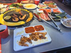 -盛辛巴·东北炭火烤肉(托乐嘉店)