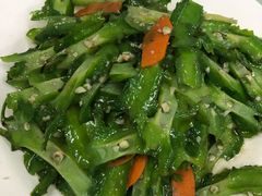 -小辣妹川味海鲜加工店(第一市场椰风巷店)