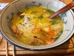 -芸南道·过桥米线(昆明老街旗舰店)