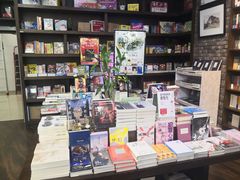 -新华书店白鹿书肆(市府路店)