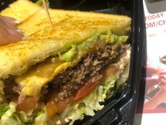 -The Habit Burger Grill 哈比特汉堡(爱琴海店)