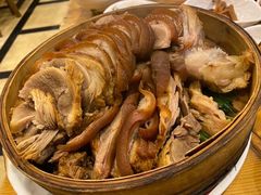 辣猪蹄-喇喇排骨火锅·传统韩式脊骨汤(望京西园总店)