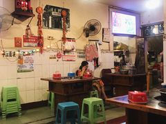 大堂-鸿顺老铁锅美蛙鱼府(解放碑店)