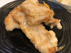 锅包肉-东方饺子王(新奥购物中心店)