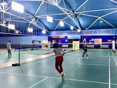 -佰德观岚记羽毛球馆