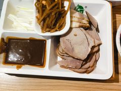 -李连贵熏肉大饼(金隅嘉品Mall店)
