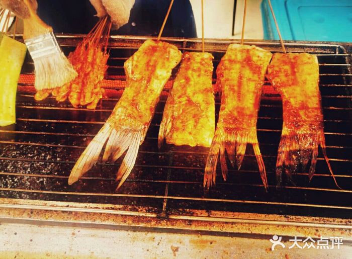 邛海景风特色火盆烧烤店·烤串(月色风情小镇店)图片
