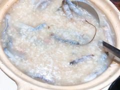 -蚝美人·生蚝海鲜烧烤(茶花园店)