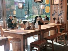 大堂-先启半步颠小酒馆(虹桥龙湖天街店)