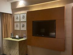 -珠海拱北口岸希尔顿欢朋酒店