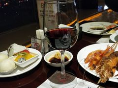 -荣誉国际酒店-云顶旋转餐厅