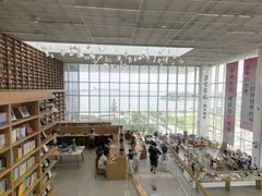 -朵云书院(滴水湖店)