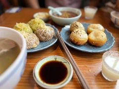 -鑫震源·苏式大虾生煎(山塘街店)