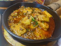 蒜香火腿包浆豆腐-云海肴云南菜·蒸汽石锅鱼(北京良乡华冠店)