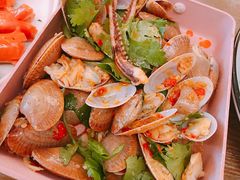 -丽莎沙拉轻食餐厅(国贸店)