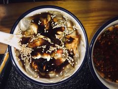 -两三事小郡肝串串香火锅(桂庙店)