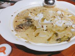 -鱼亨小鲜酸菜鱼(大信店)