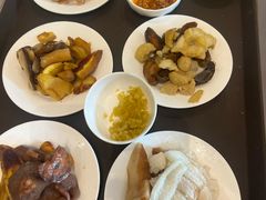 -天宜隆蘑菇宴火锅(石景山旗舰店)
