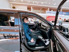 -广汽丰田上海兴伟萌诸光路店