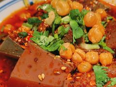 -肖四女乐山跷脚牛肉(世博源店)