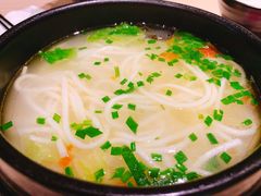 -苗乡米线(建军路店)