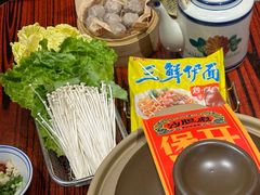 -沙胆彪炭炉牛杂煲(上海日月光广场店)