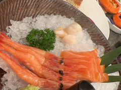 -牛YO寿喜烧·铁板烧和牛火锅自助(市府恒隆店)