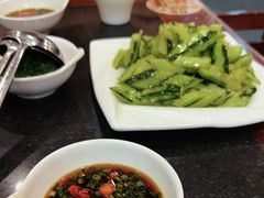-老来福·非遗酸汤兔(凯旋路店)