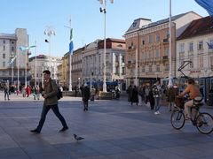 -耶拉契奇总督广场